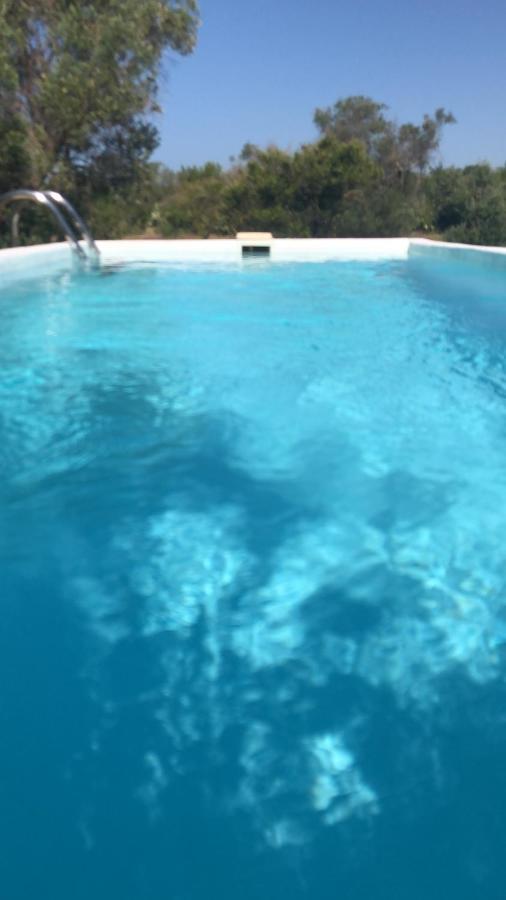 Trullo Mareposa Bed & Breakfast Sannicola Exterior photo
